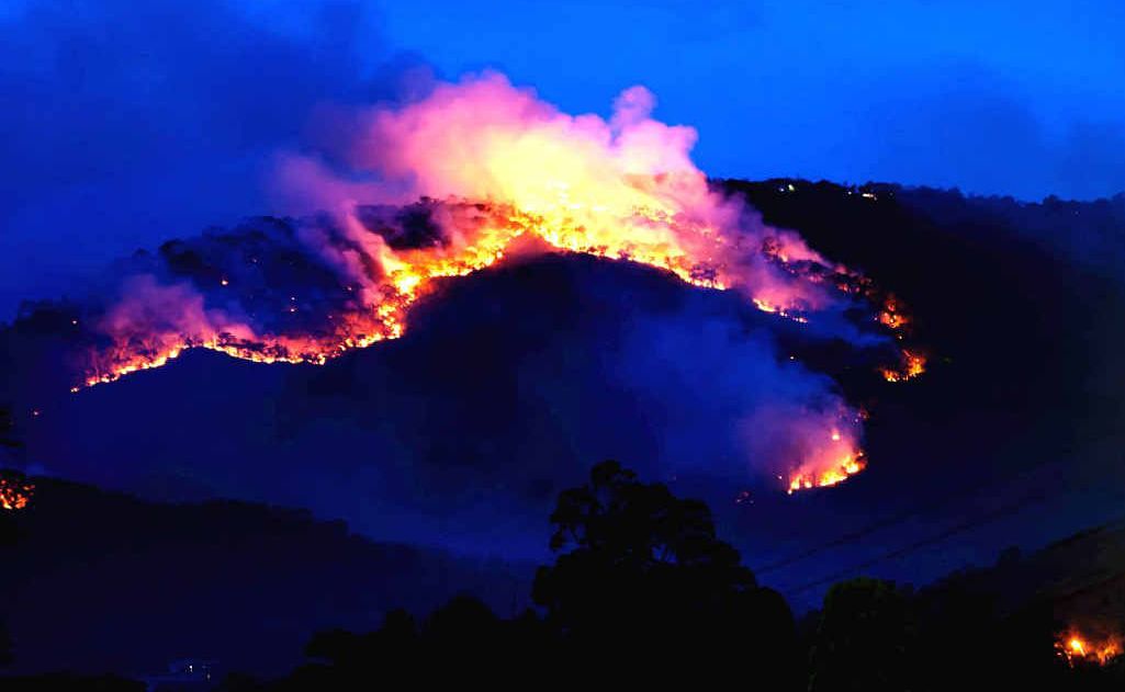 Image taken by Morning Bulletin reader of Mt Archer of the controlled burn-offs. Image taken by Morning Bulletin reader of Mt Archer of the controlled burn-offs.